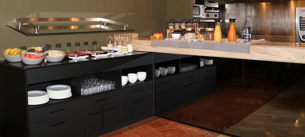 Hotel Sb Express Ταραγόνα Εξωτερικό φωτογραφία